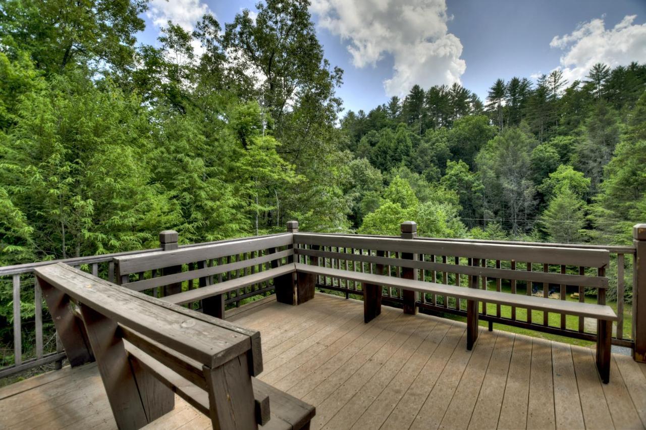 The Chariot - Creek Front With Hottub, Fire Pits, Billiards, Ev Charger - Sandalwood Stays Blue Ridge Exterior photo